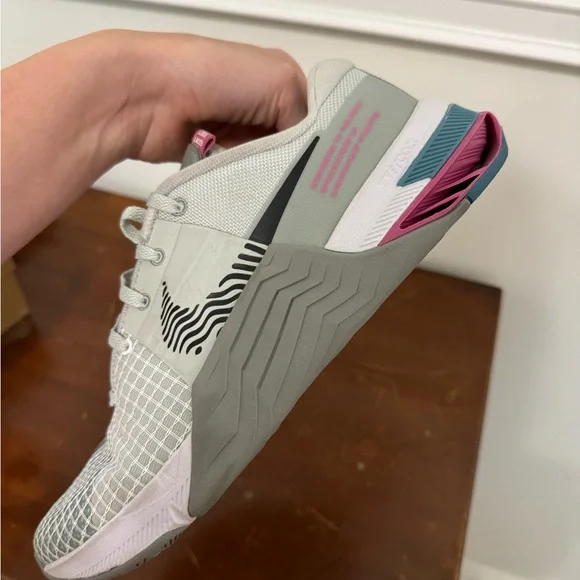 Nike Metcon 8 - Picture 5 of 8